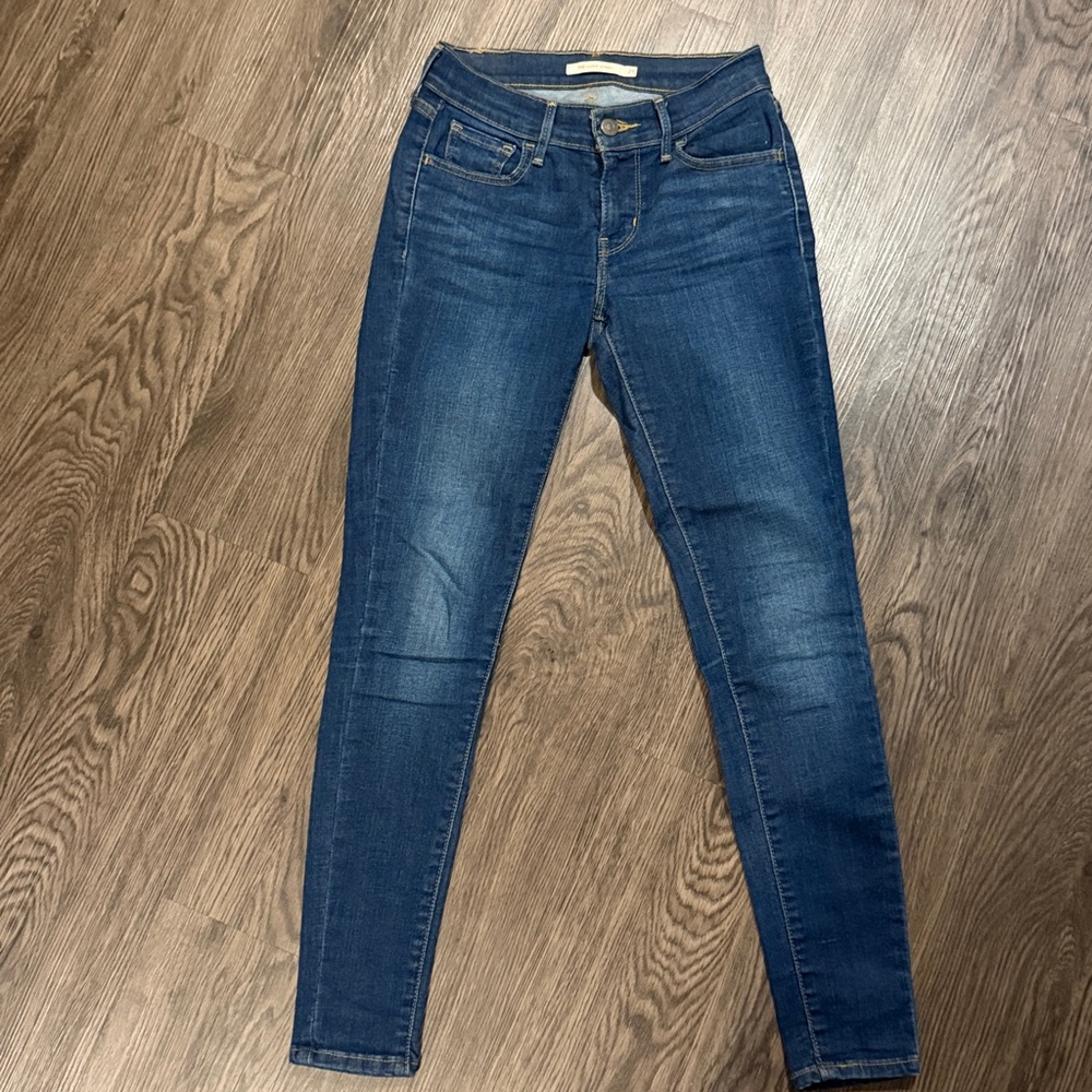 Levi's Women’s 710 Super Skinny Jeans